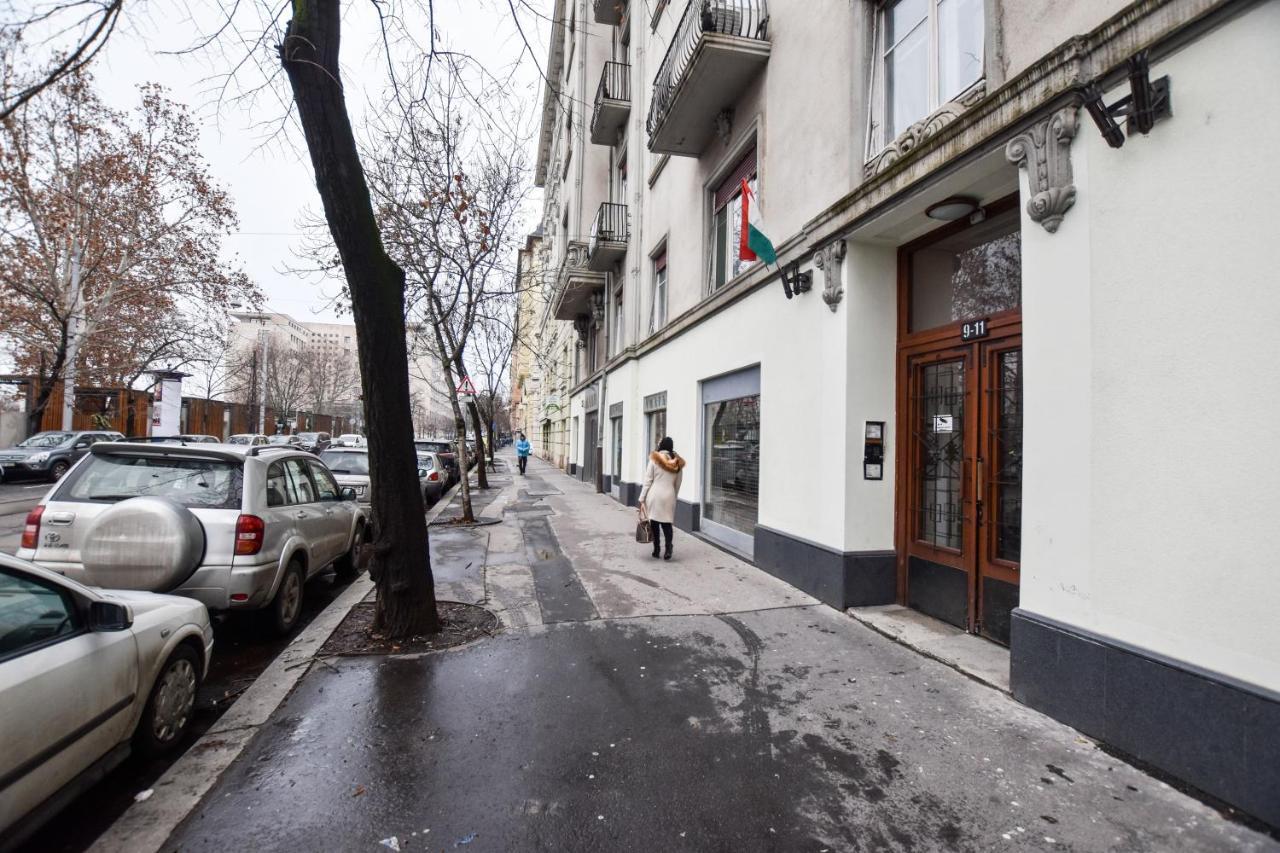 Riverside Apartment In Downtown Budapesta Exterior foto